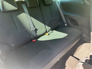 /photos/9898/22599e2d-c124-44c3-97a1-bd317279f355_i320x240.jpg