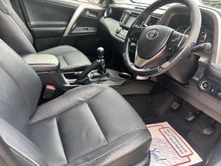 /photos/9898/aa07eb57-fa5c-47f8-af70-a822fd25f56d_i320x240.jpg