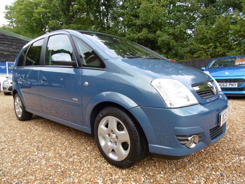 uk trade cars hook